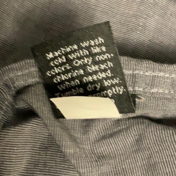 Apt. 9 Men's Charcoal Dress Shirt - Picture 5 of 5